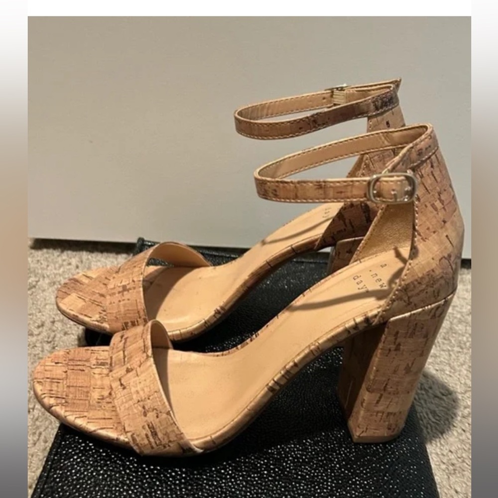 TARGET A New Day Cork-Like 4inch ankle strap heels - size 9.5